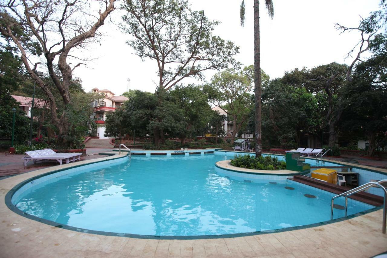 Usha Ascot Hotel Matheran Kültér fotó