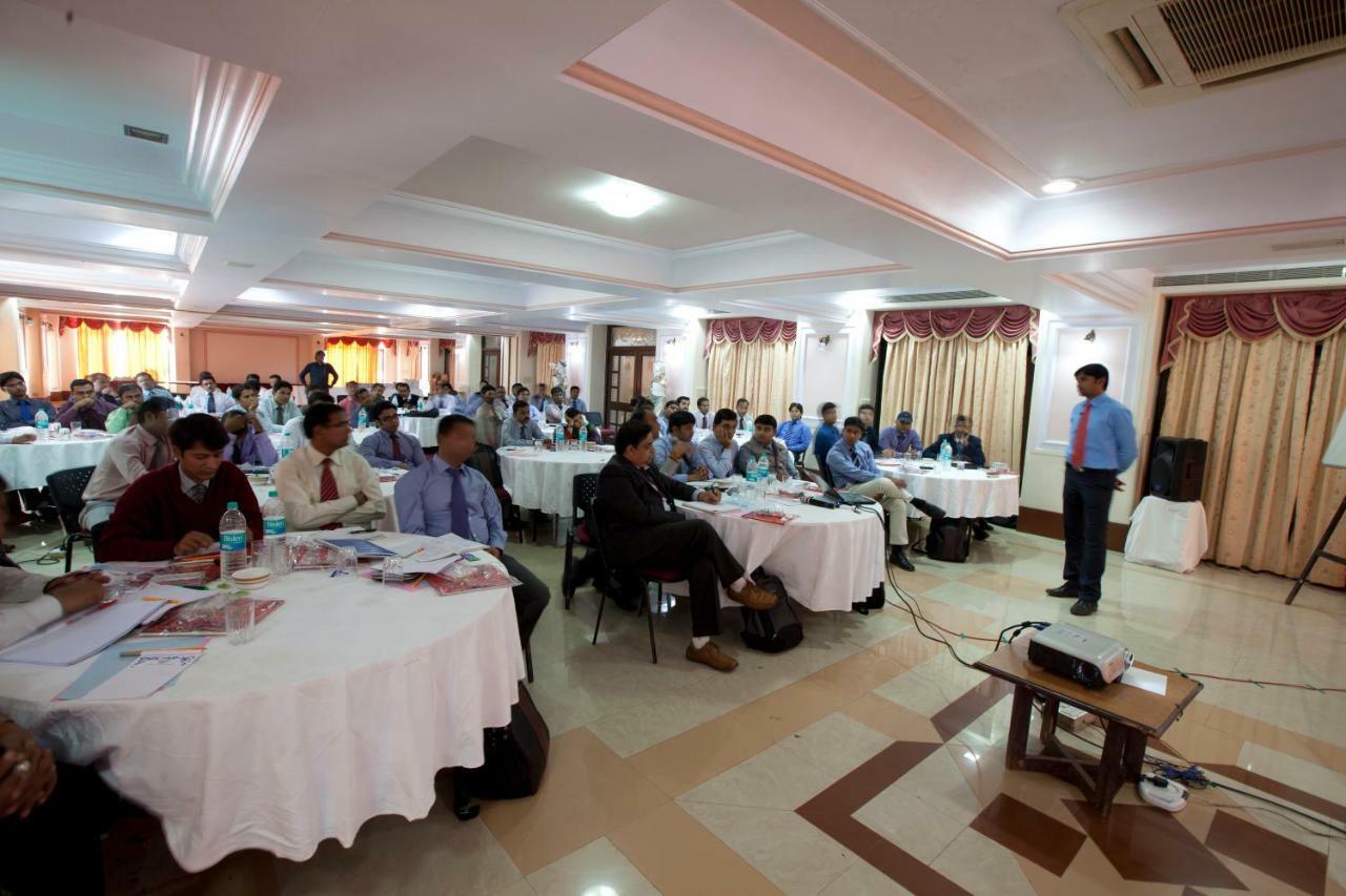 Usha Ascot Hotel Matheran Kültér fotó