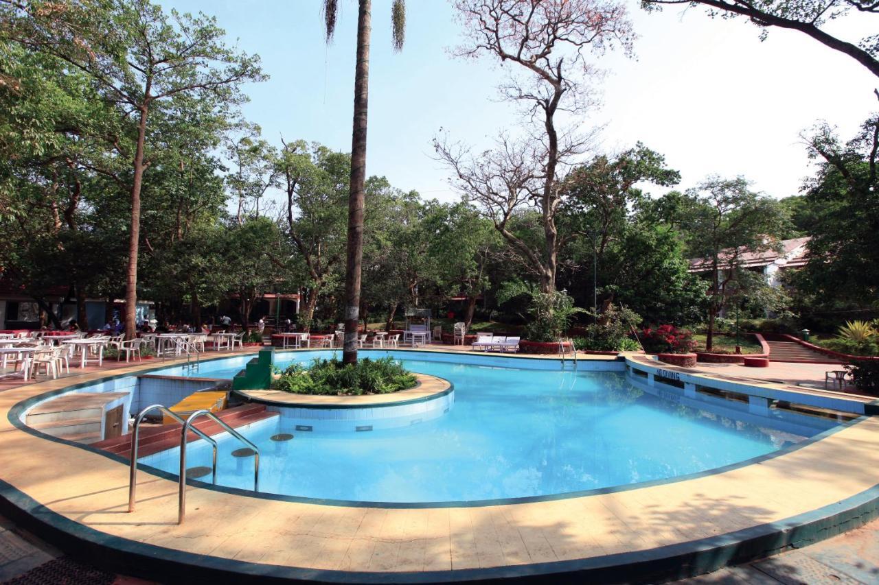 Usha Ascot Hotel Matheran Kültér fotó